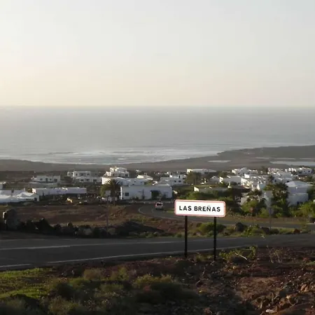 Sleeps 2 Pool Wifi T691365 Las Breñas
