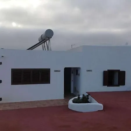 Σπίτι διακοπών Sleeps 2 Pool Wifi T691365 *