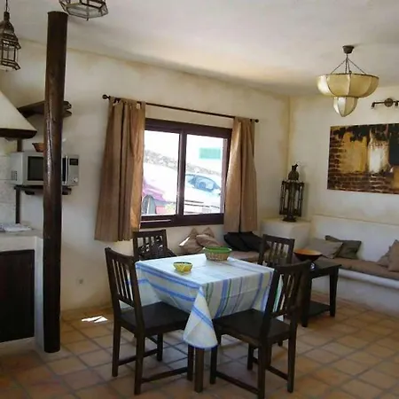 Ferienhaus Sleeps 2 Pool Wifi T691365 Las Breñas
